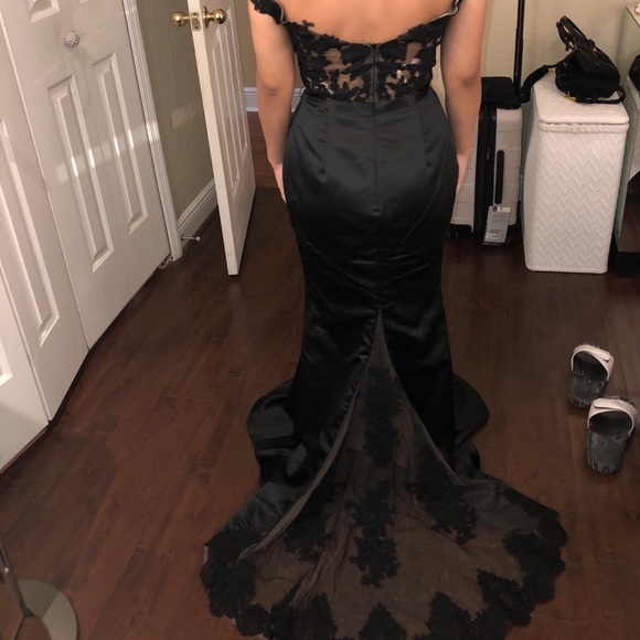 Ashley & Justin Dress - Picture 4 of 4